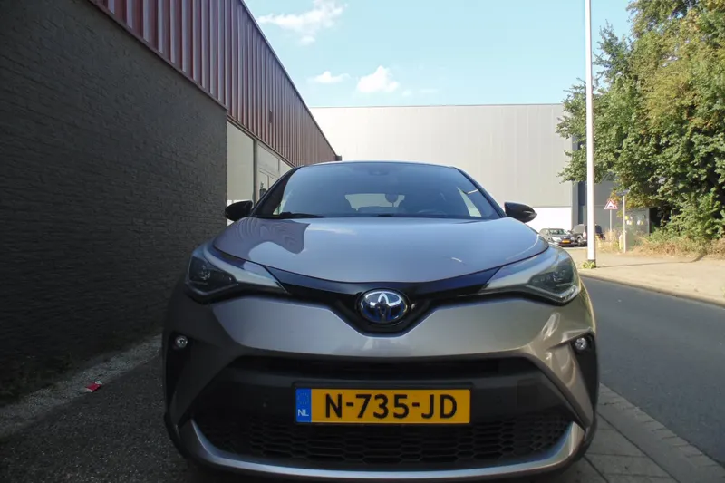 Toyota C-HR (2020)