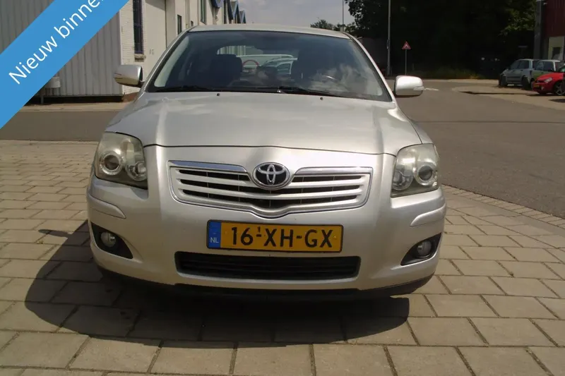 Toyota Avensis (2007)