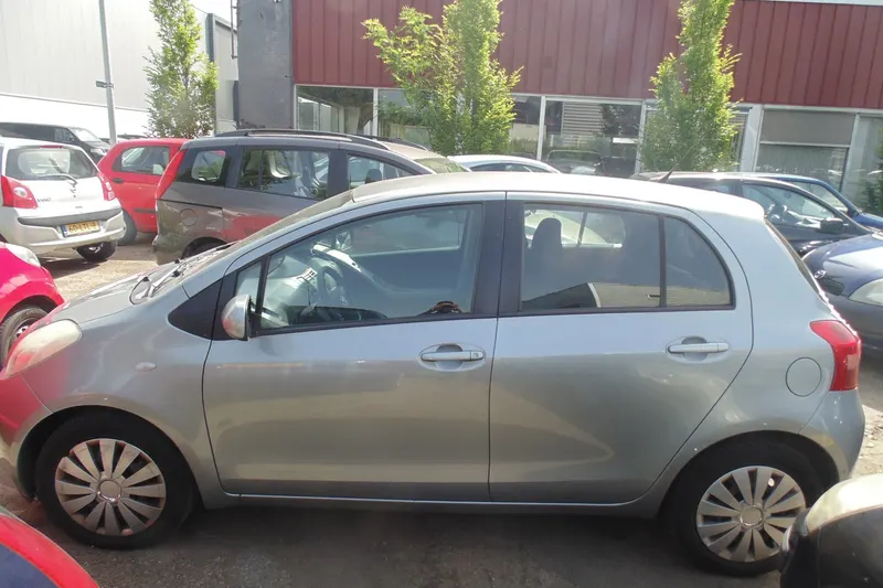 Toyota Yaris (2007)