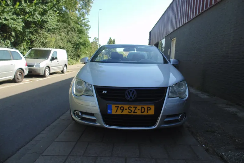Volkswagen Eos (2006)