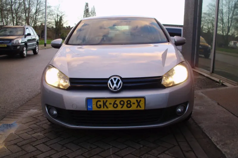 Volkswagen Golf (2012)