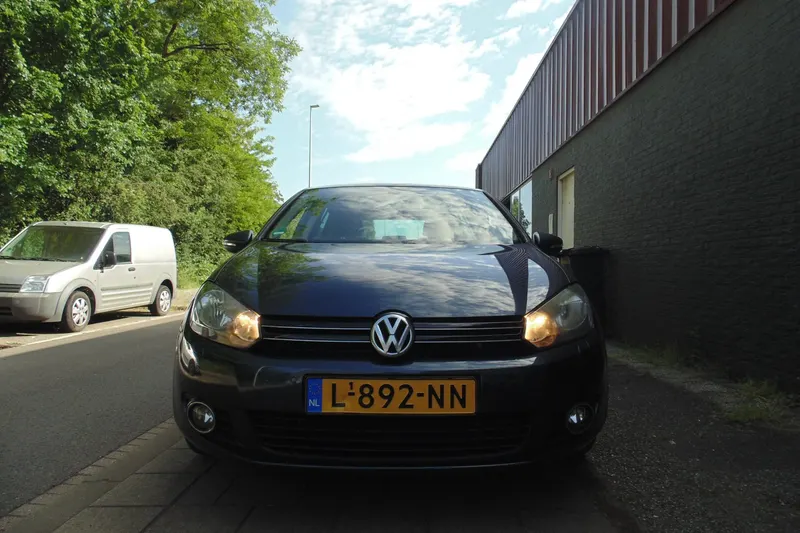 Volkswagen Golf (2010)
