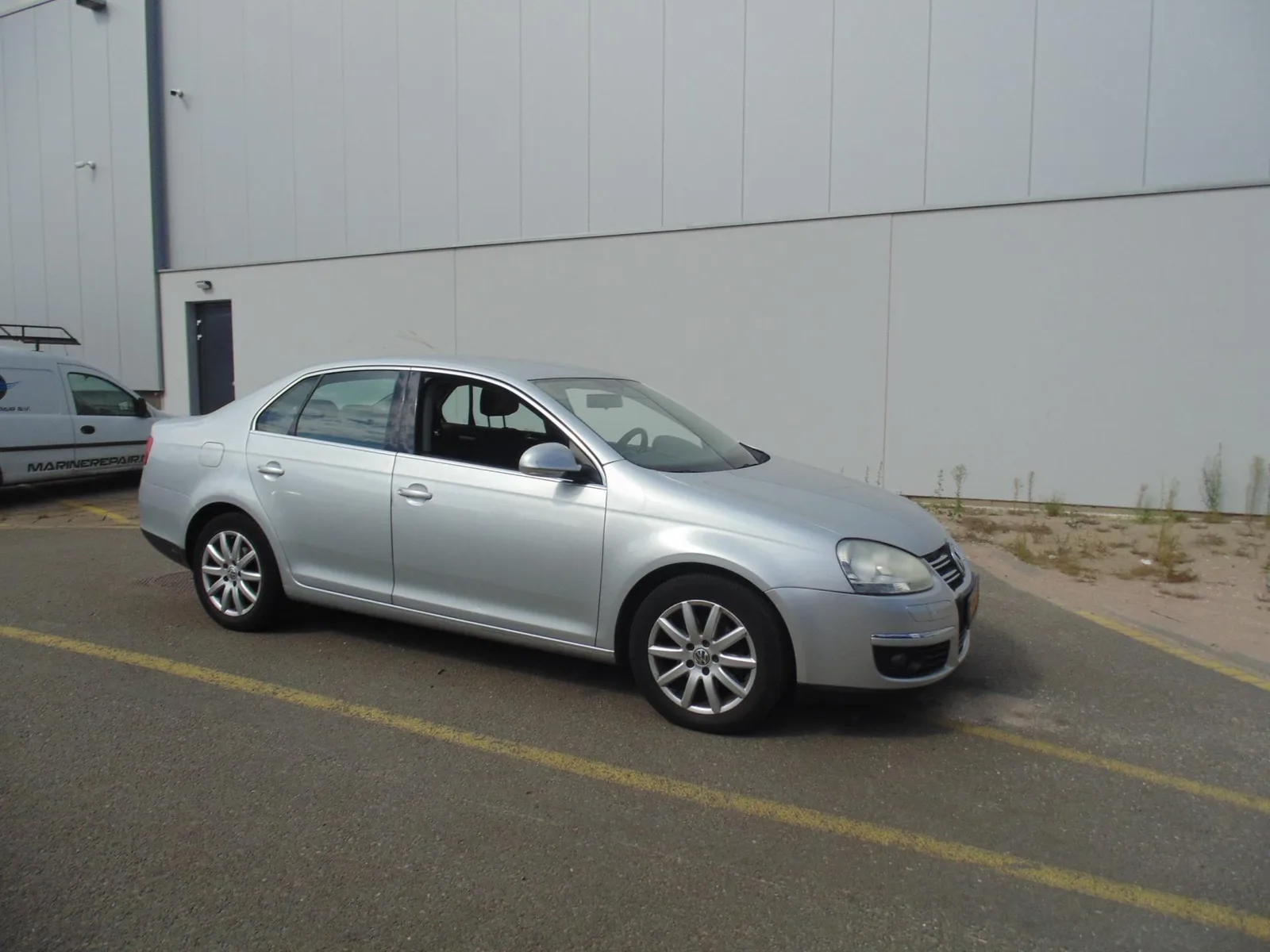 Volkswagen Jetta (2006) — foto 1