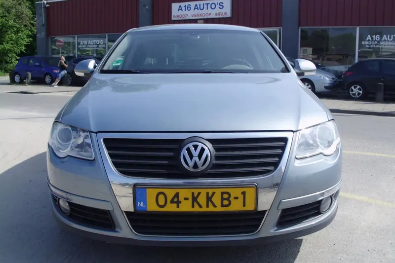 Volkswagen Passat (2010)
