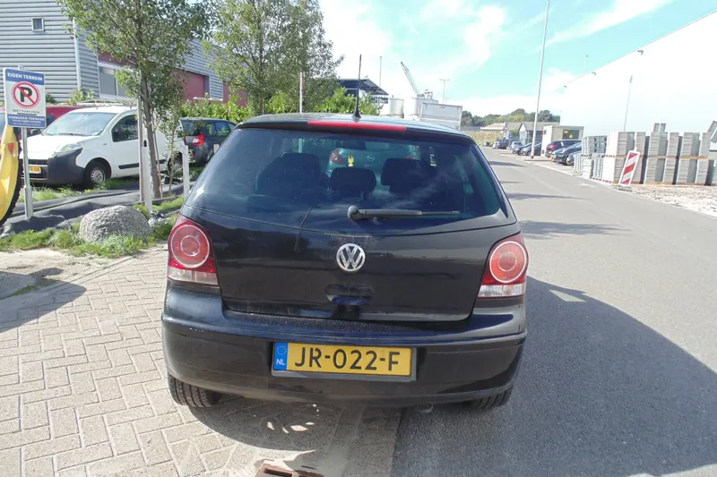 Volkswagen Polo (2009)