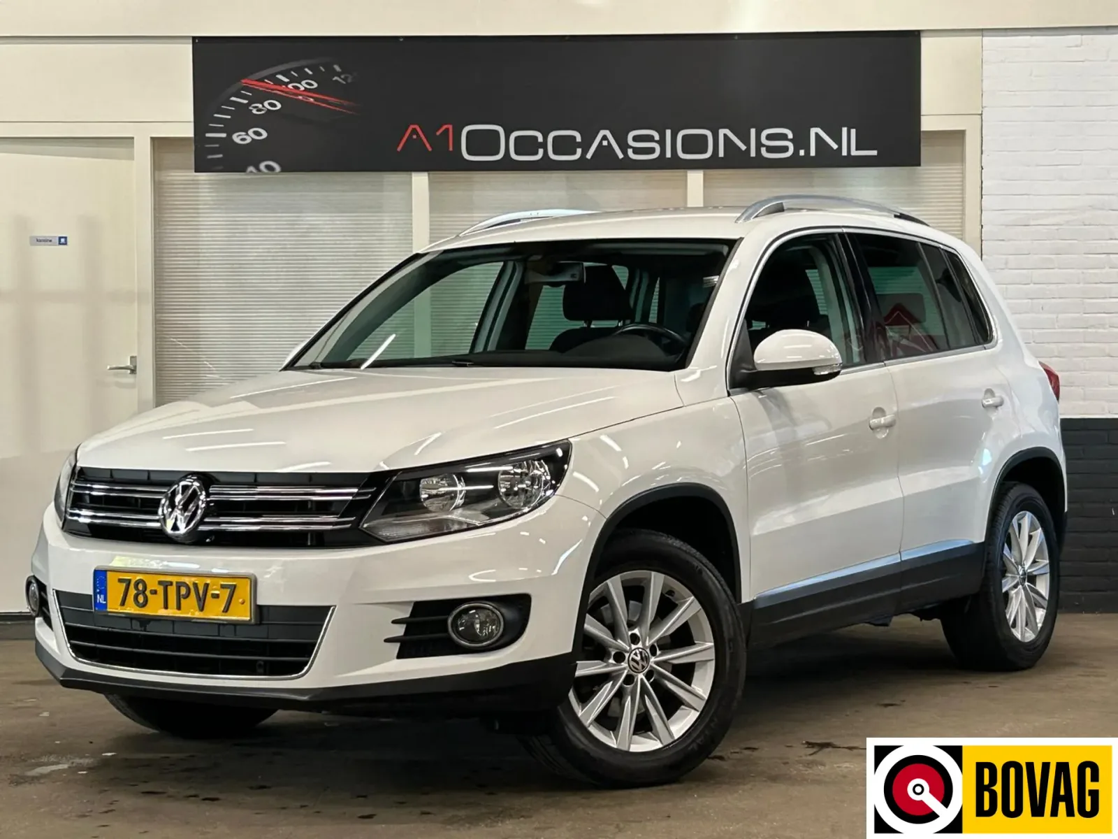 Volkswagen Tiguan (2012) — foto 1
