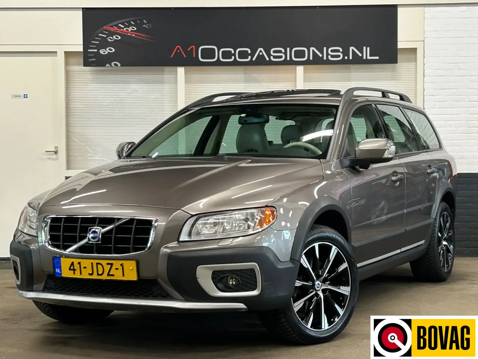 Volvo XC70 (2008) — foto 1