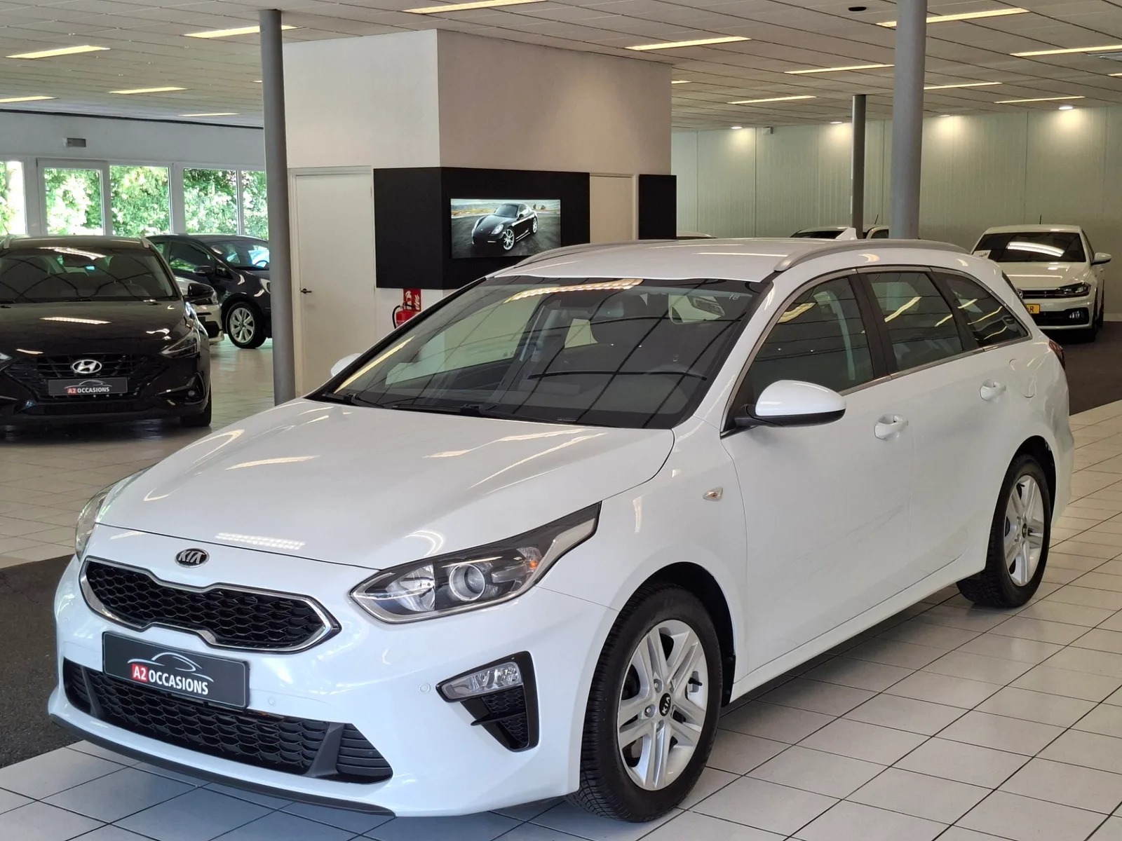 Kia Ceed (2021) — foto 1