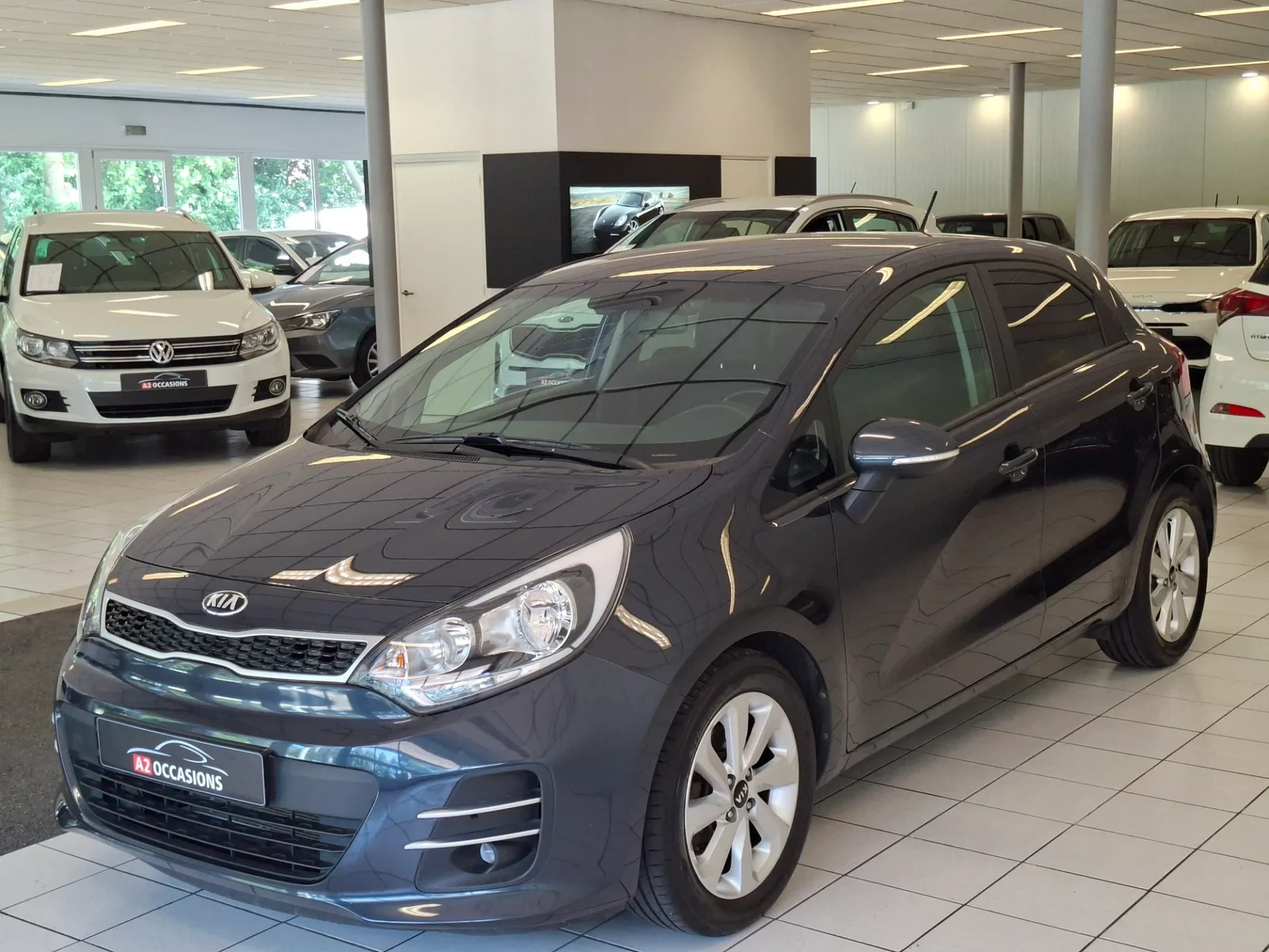 Kia Rio (2016) — foto 1