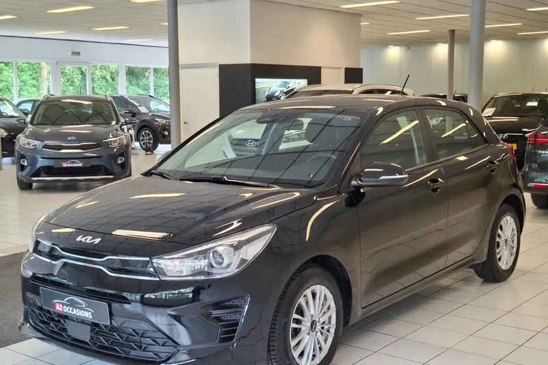 Kia Rio (2023)