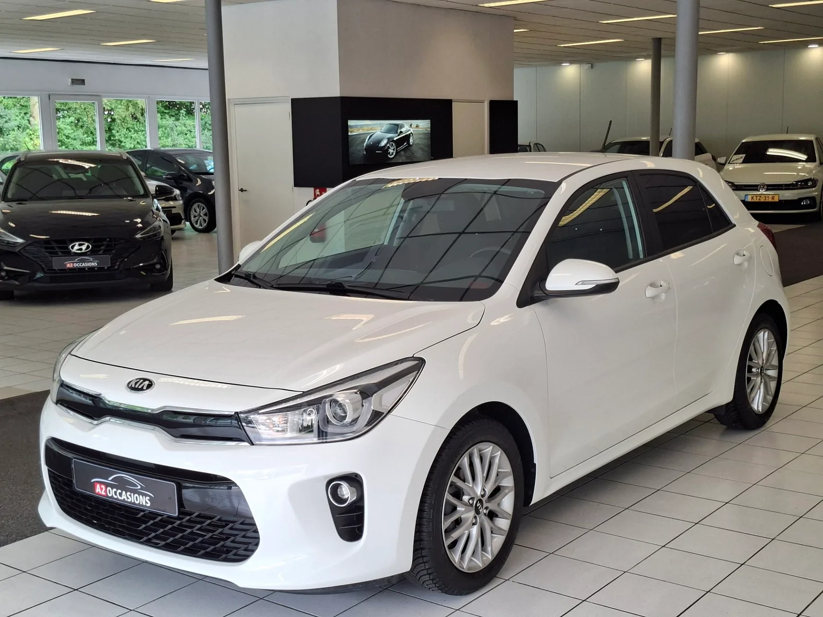 Kia Rio (2020) — foto 1