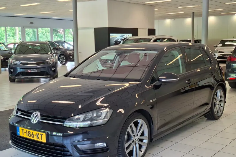 Volkswagen Golf (2015)