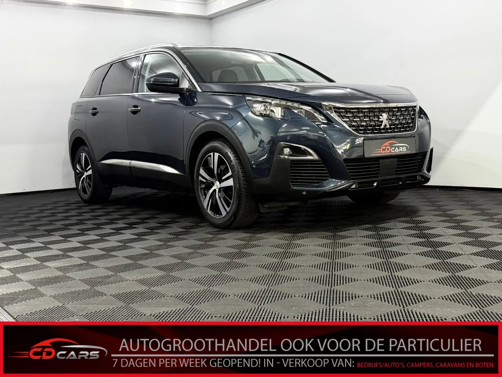 Peugeot 5008 (2017) — foto 1