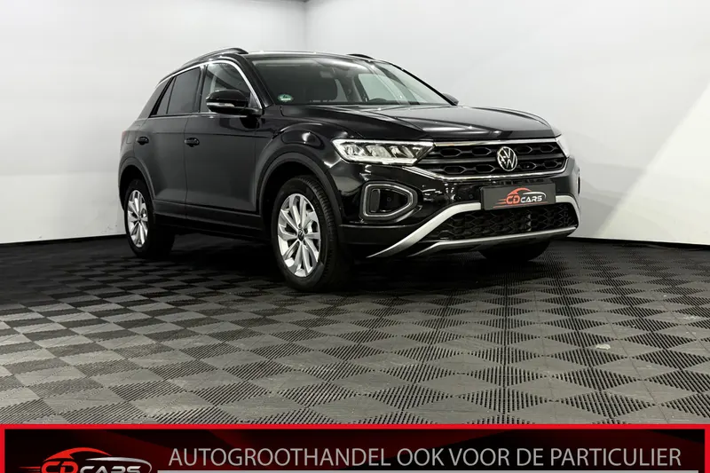 Volkswagen T-Roc (2022)