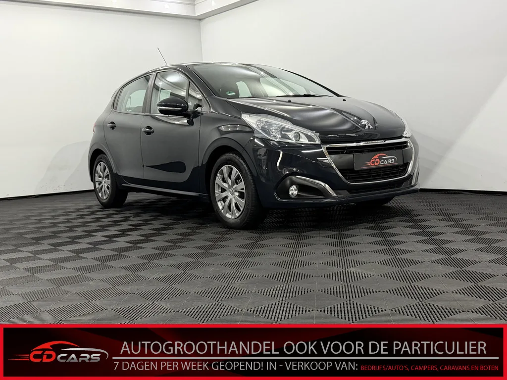 Peugeot 208 (2018) — foto 1