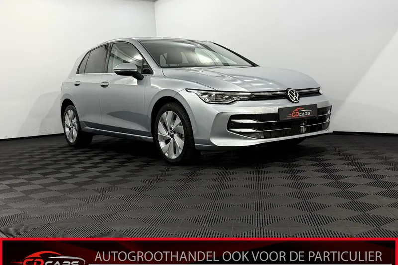 Volkswagen Golf (2025)