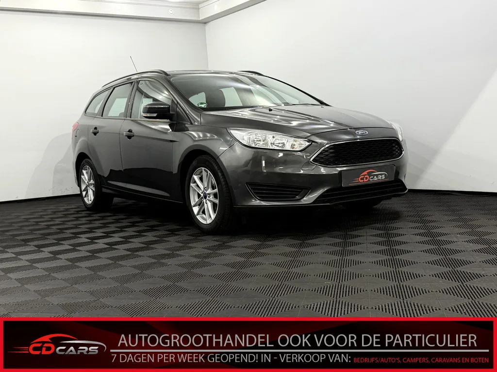 Ford Focus (2015) — foto 1