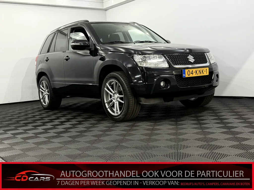 Suzuki Grand Vitara (2010) — foto 1