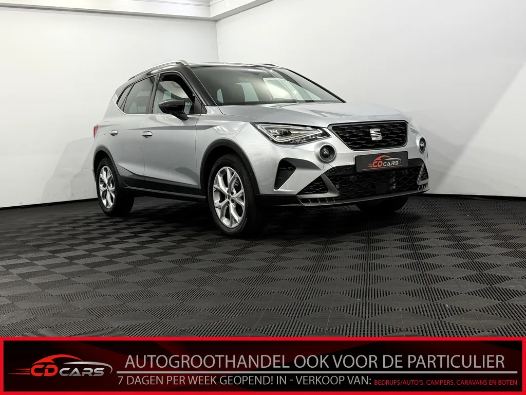 SEAT Arona (2024) — foto 1