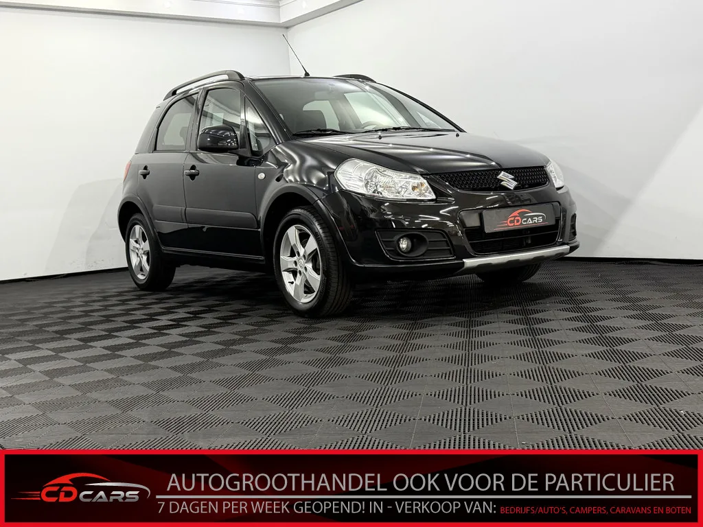 Suzuki SX4 (2010) — foto 1