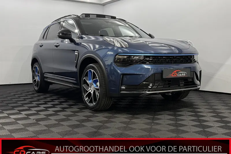Lynk & Co 01 (2022)