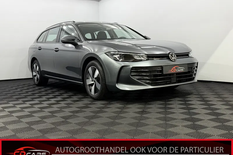 Volkswagen Passat (2025)