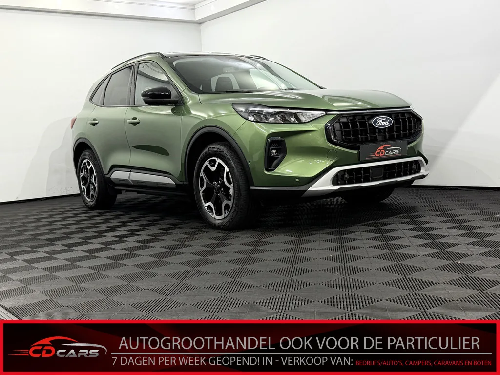 Ford Kuga (2024) — foto 1
