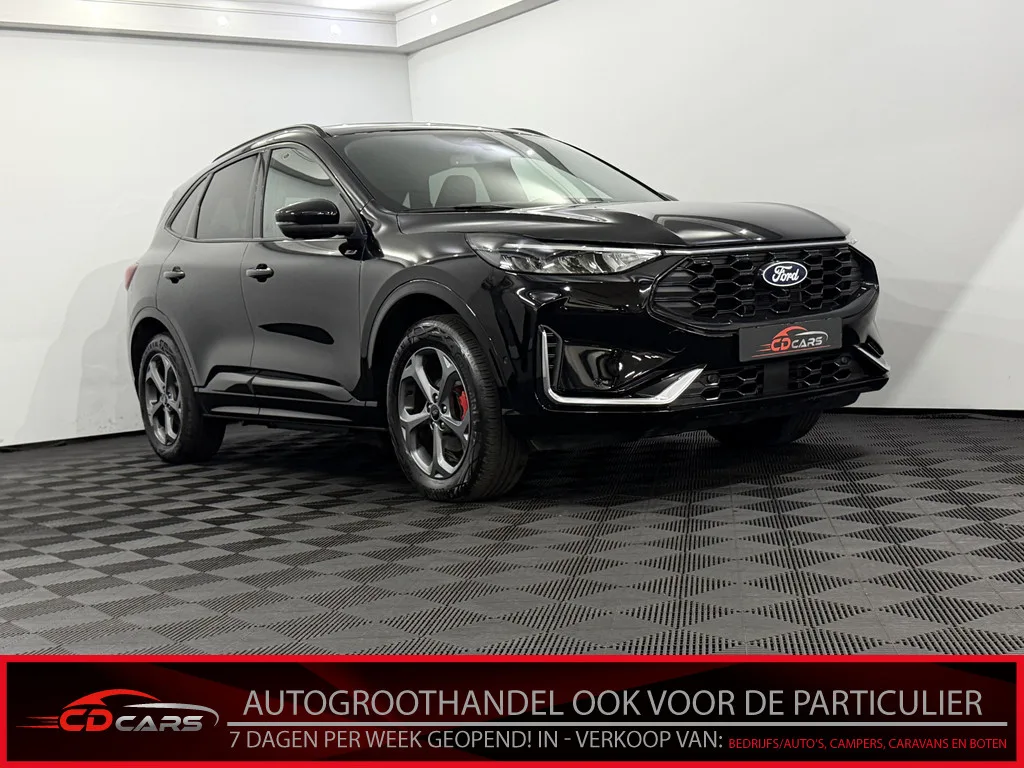 Ford Kuga (2025) — foto 1