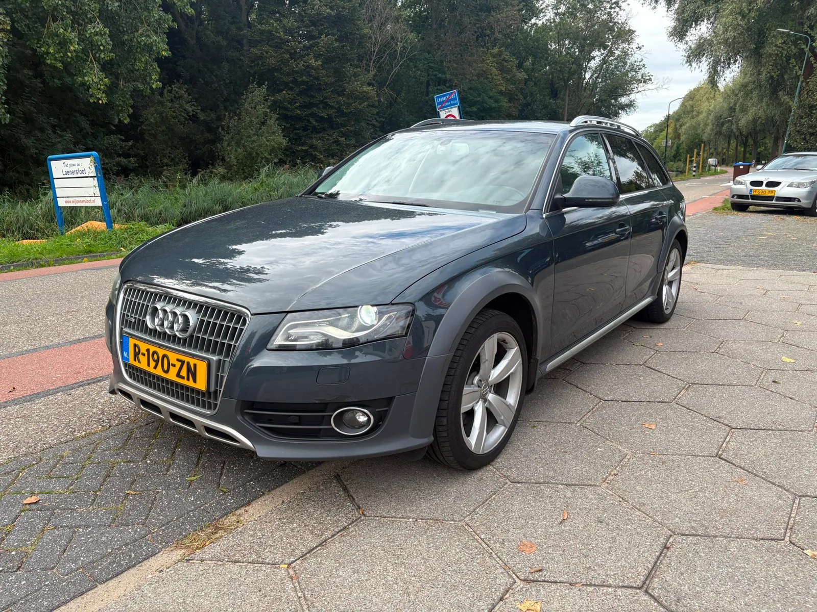 Audi A4 Allroad (2010) — foto 1