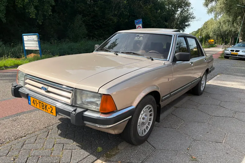 Ford Granada (1982)