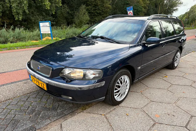 Volvo V70 (2004)