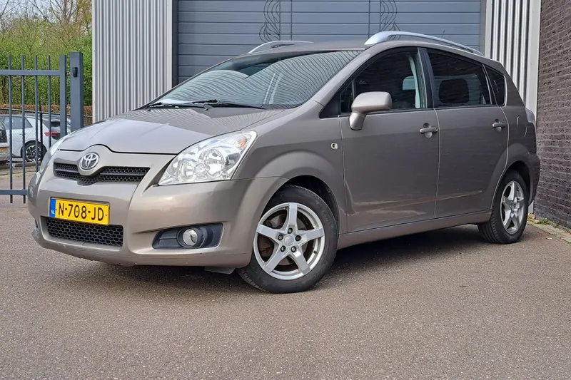 Toyota Verso (2007)