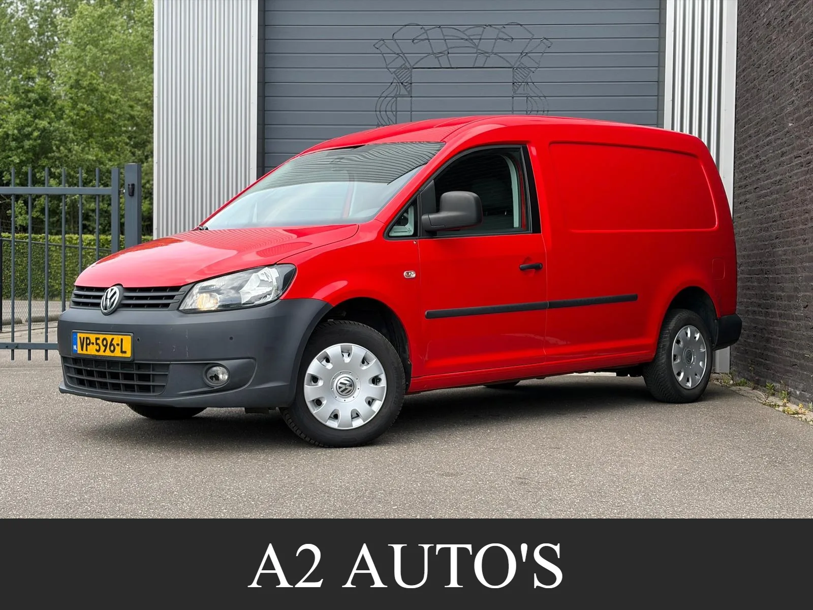 Volkswagen Caddy (2015) — foto 1