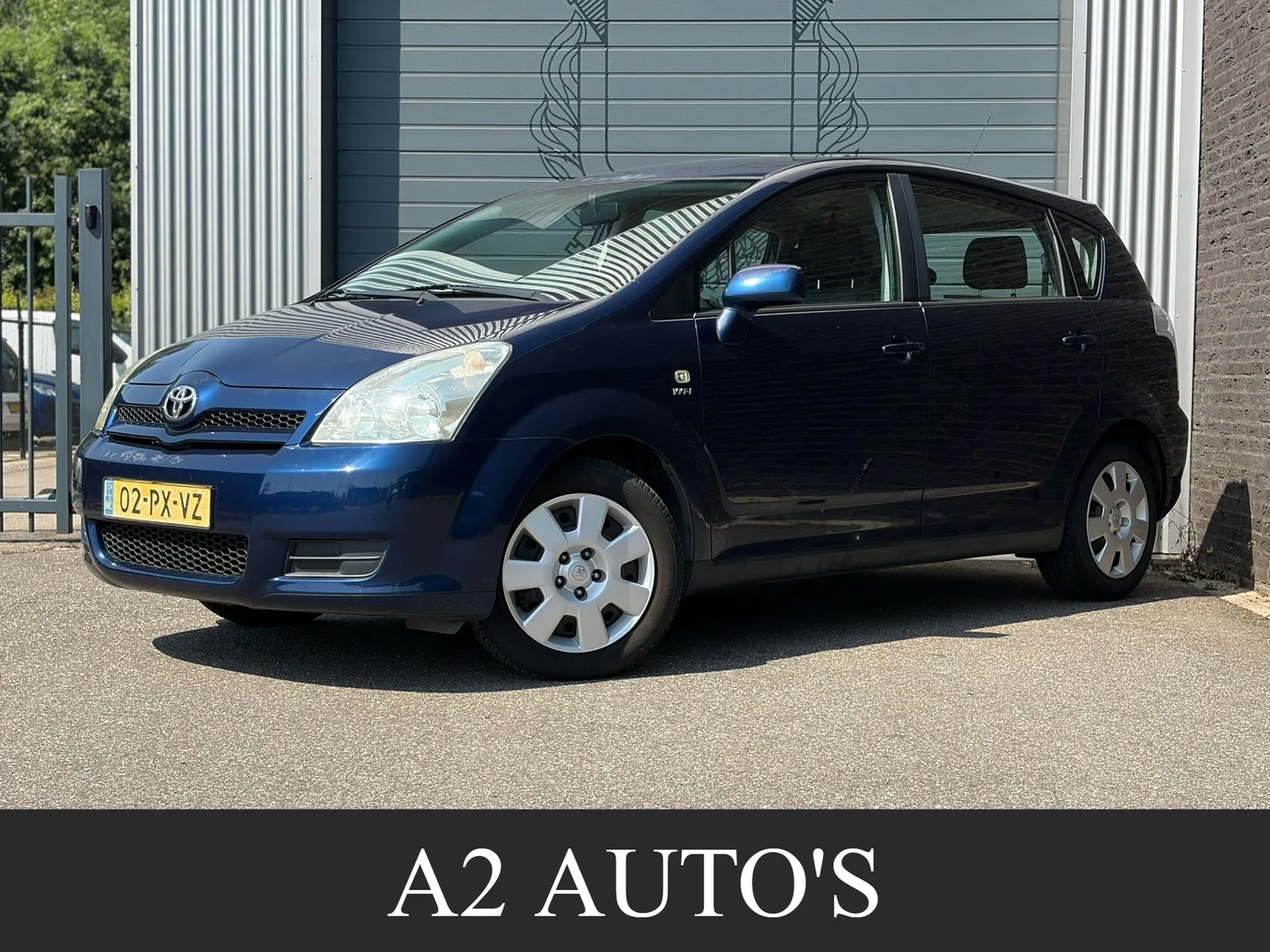 Toyota Corolla Verso (2005) — foto 1