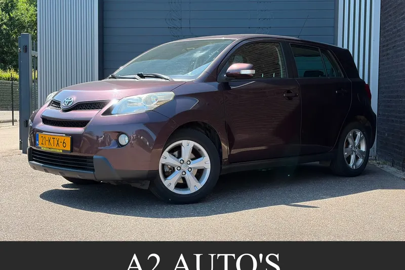 Toyota Urban Cruiser (2010)