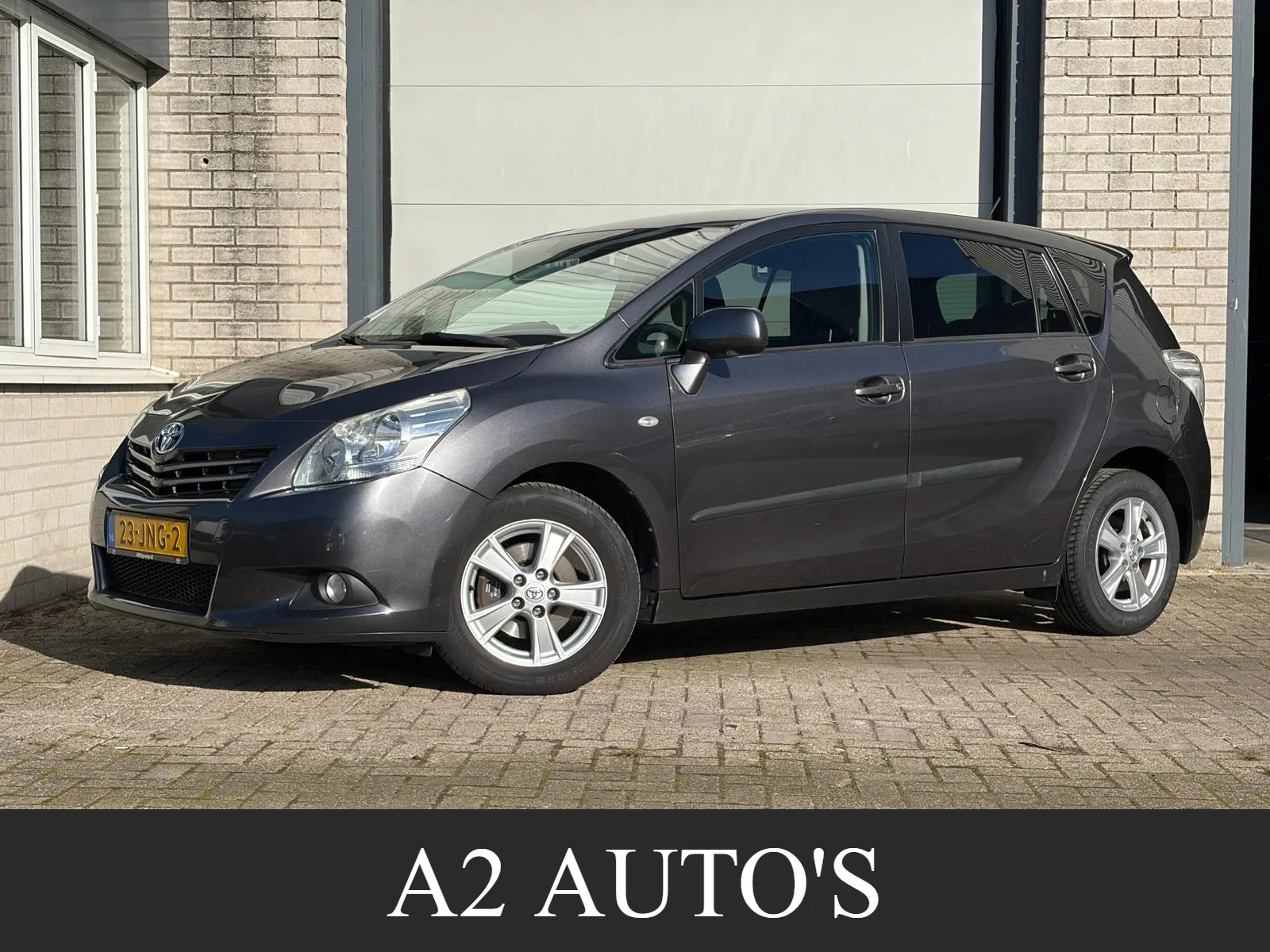 Toyota Verso (2009) — foto 1