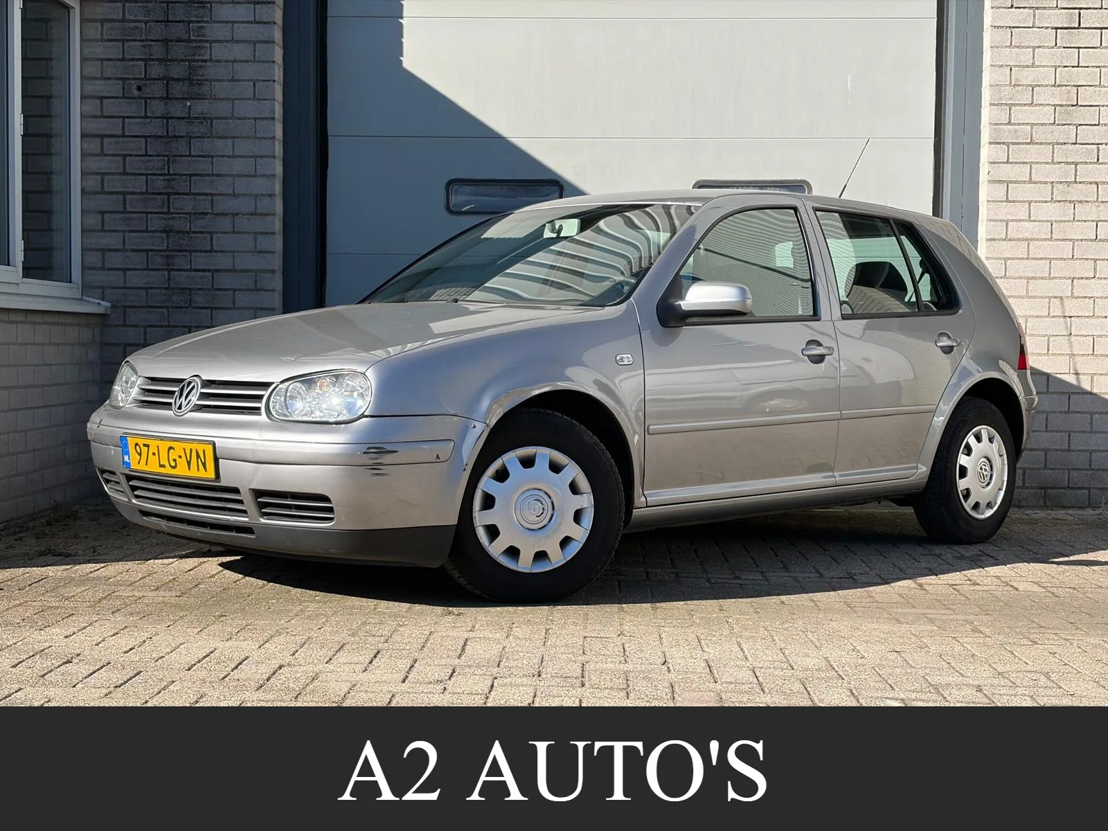 Volkswagen Golf (2003) — foto 1