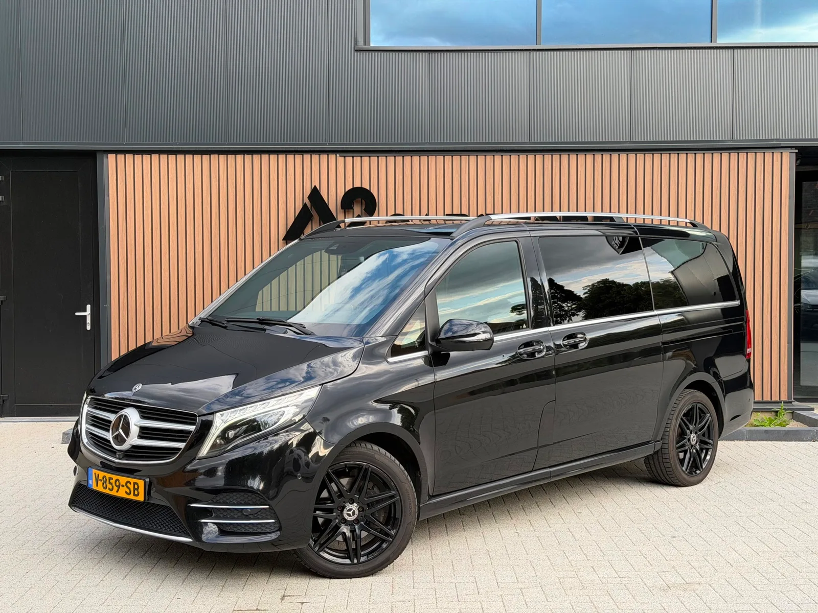 Mercedes-Benz V-Klasse (2018) — foto 1