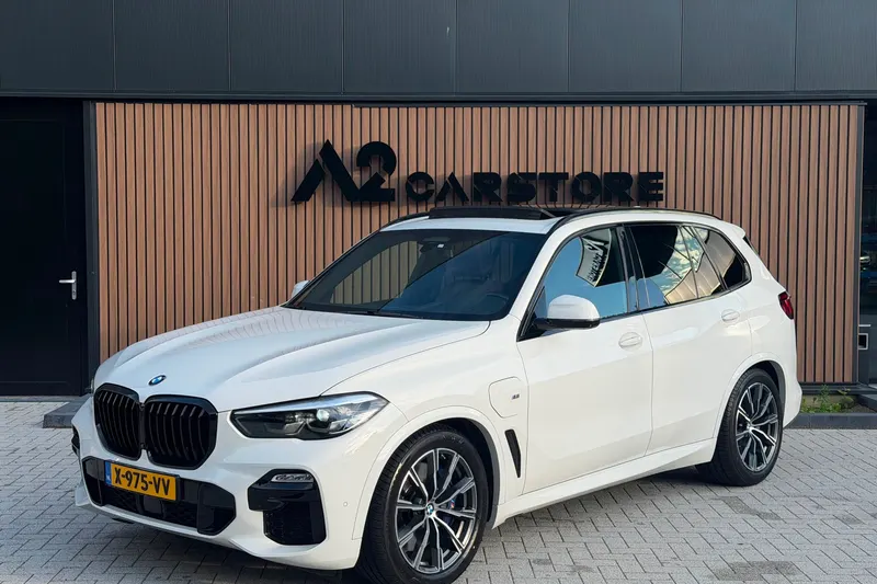 BMW X5 (2020)