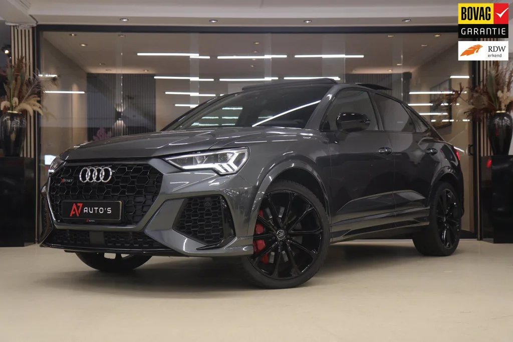 Audi RS Q3 Sportback (2020) — foto 1