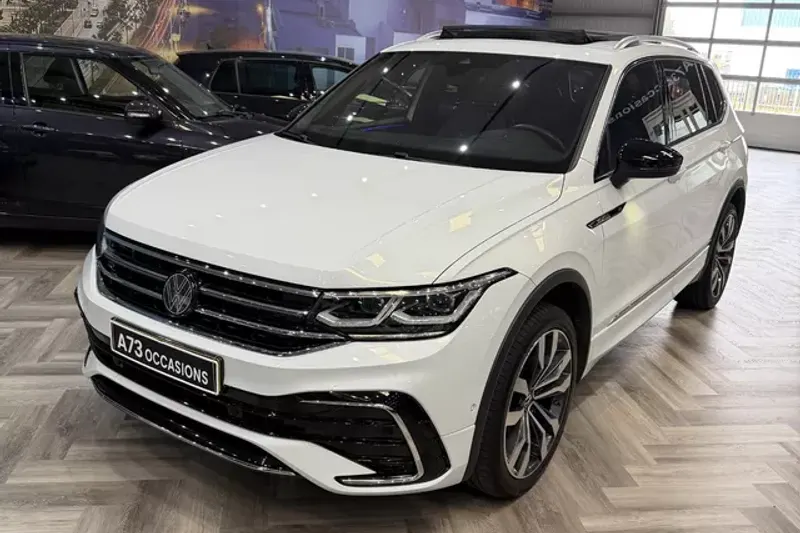 Volkswagen Tiguan (2023)