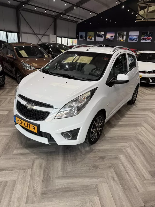Chevrolet Spark (2012) — foto 1