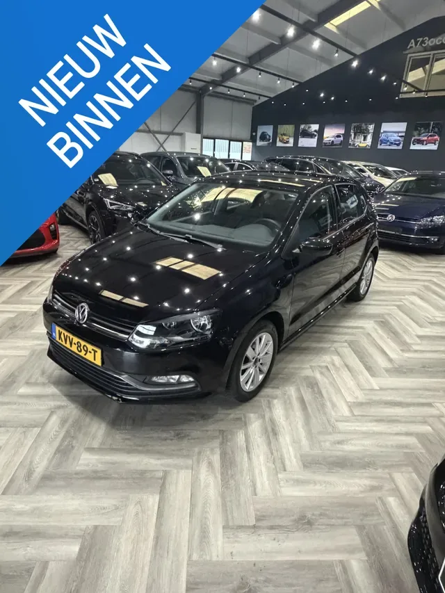 Volkswagen Polo (2014) — foto 1