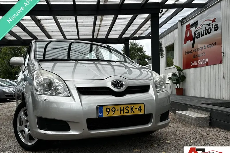 Toyota Verso (2009)