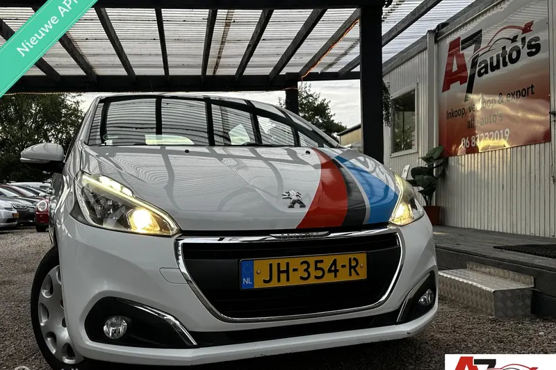 Peugeot 208 (2015)