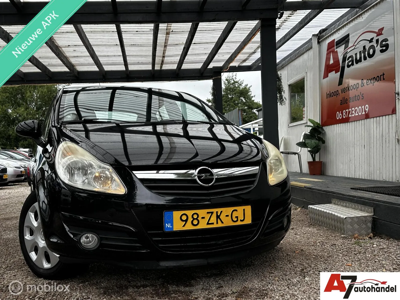 Opel Corsa (2008) — foto 1