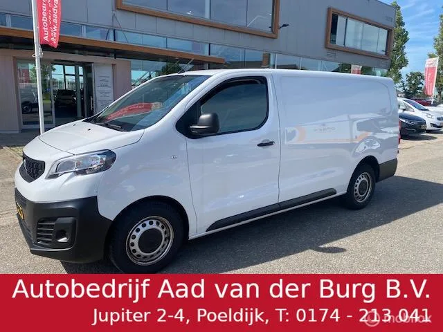 Peugeot Expert (2022) — foto 1