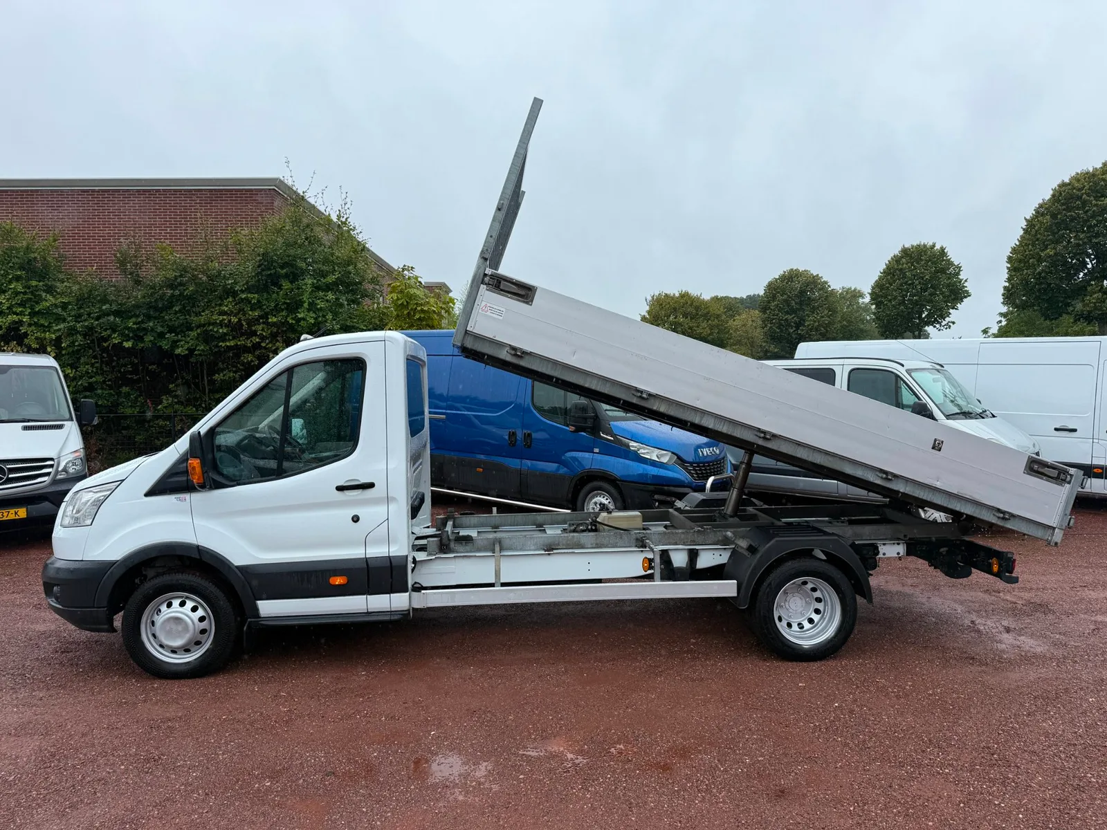 Ford Transit (2017) — foto 1