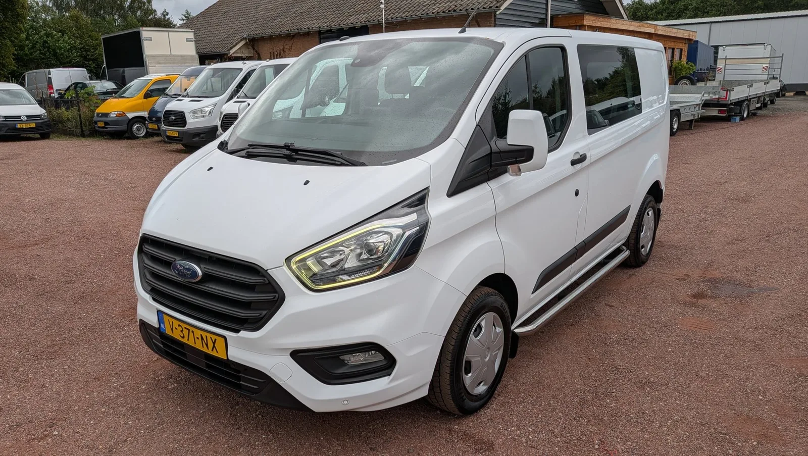 Ford Transit Custom (2018) — foto 1
