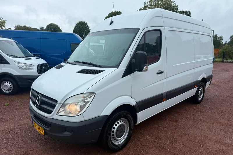 Mercedes-Benz Sprinter (2011)